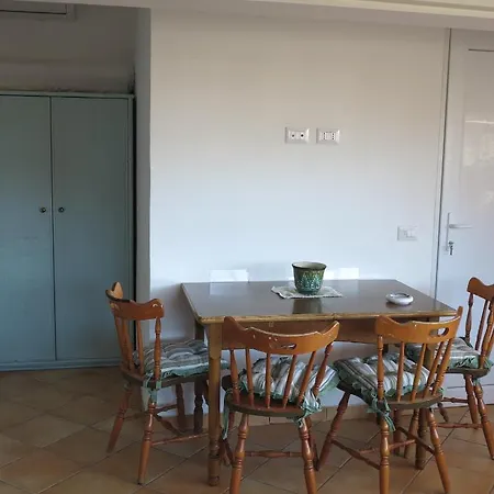 Apartamento Bonbonniere In Chiaia District